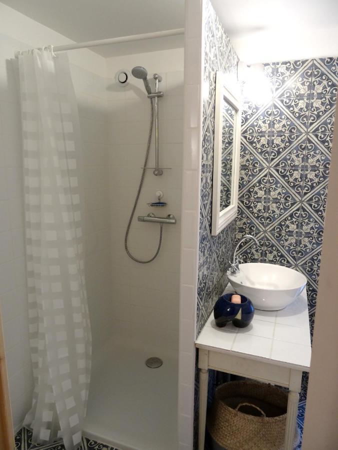 L'Escalier Des Reves Bed & Breakfast Saint-Sauveur-en-Puisaye Dış mekan fotoğraf