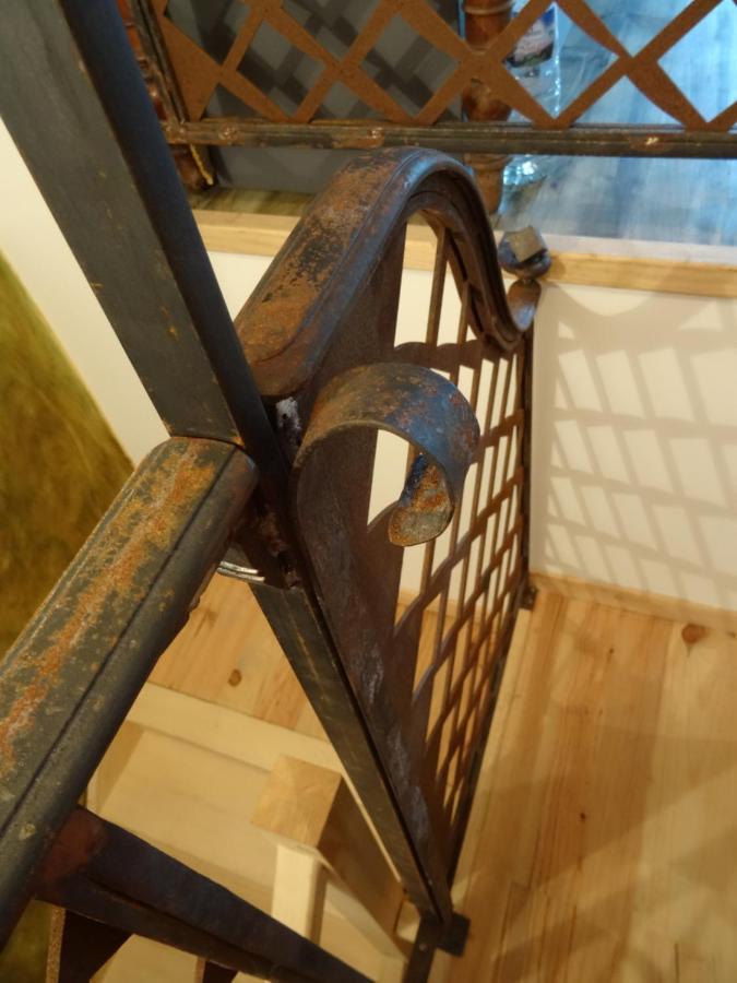 L'Escalier Des Reves Bed & Breakfast Saint-Sauveur-en-Puisaye Dış mekan fotoğraf