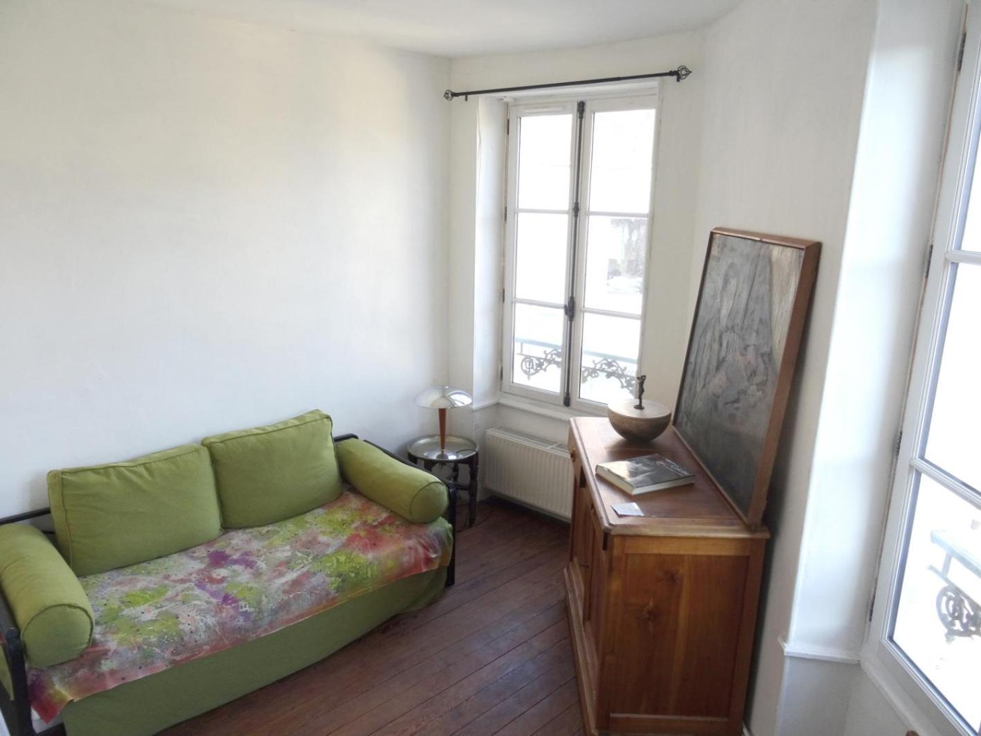L'Escalier Des Reves Bed & Breakfast Saint-Sauveur-en-Puisaye Dış mekan fotoğraf
