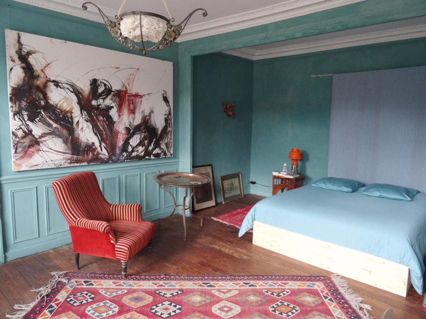 L'Escalier Des Reves Bed & Breakfast Saint-Sauveur-en-Puisaye Dış mekan fotoğraf
