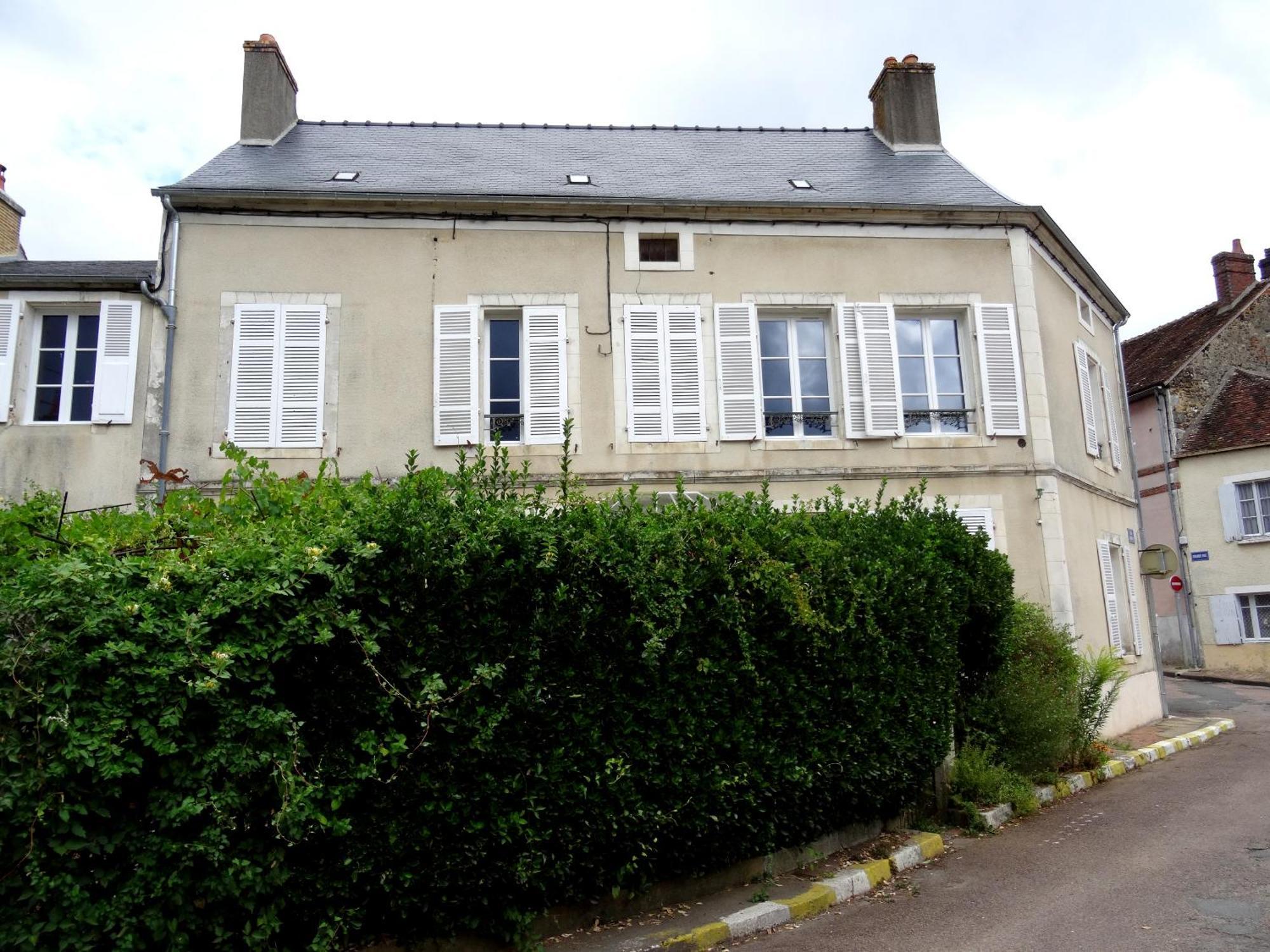 L'Escalier Des Reves Bed & Breakfast Saint-Sauveur-en-Puisaye Dış mekan fotoğraf